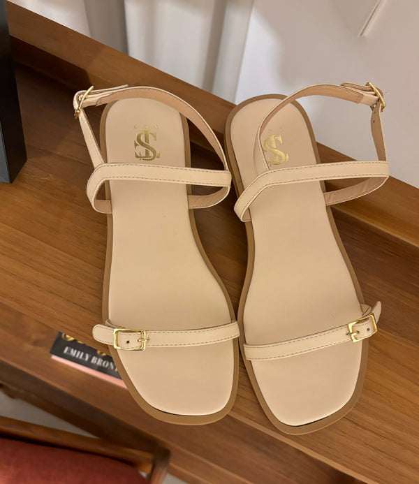 Beige clipped sandals